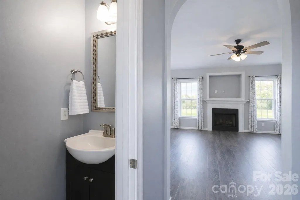 1045 Saxton Circle Salisbury NC 28147