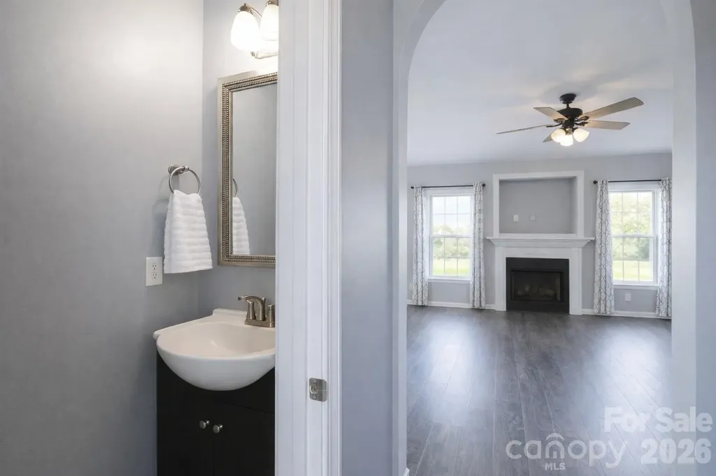 1045 Saxton Circle Salisbury NC 28147