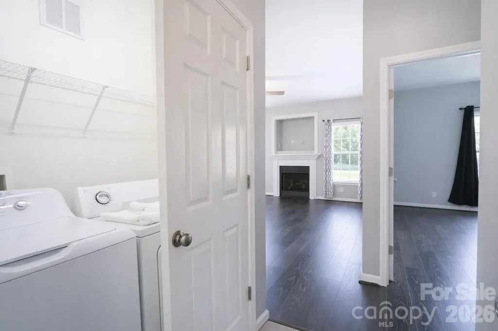 1045 Saxton Circle Salisbury NC 28147