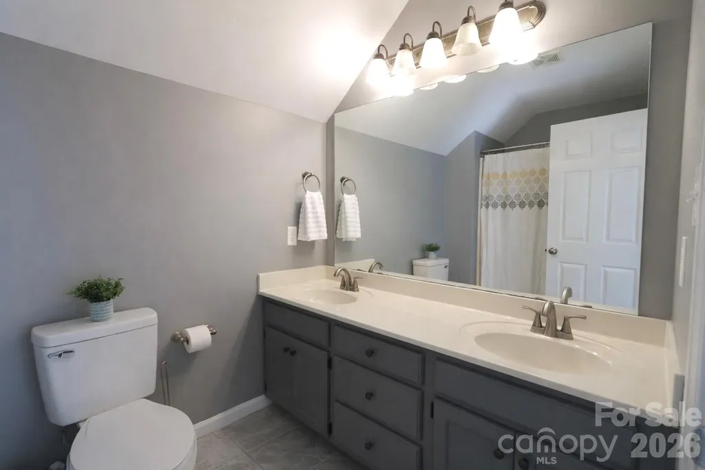 1045 Saxton Circle Salisbury NC 28147