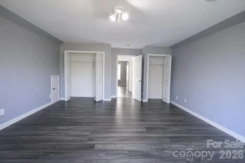 1045 Saxton Circle Salisbury NC 28147