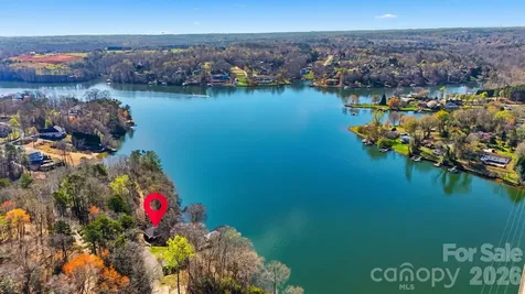 152 Bridge Pointe Lane Hickory NC 28601