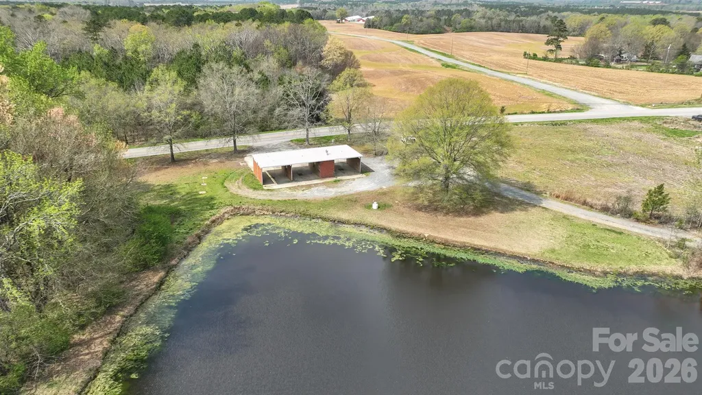 7301 Wolf Pond Road Monroe NC 28112