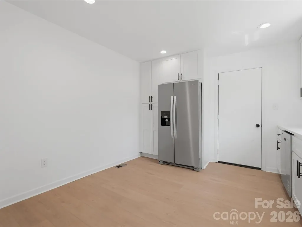 4946 Morgan Street Charlotte NC 28208