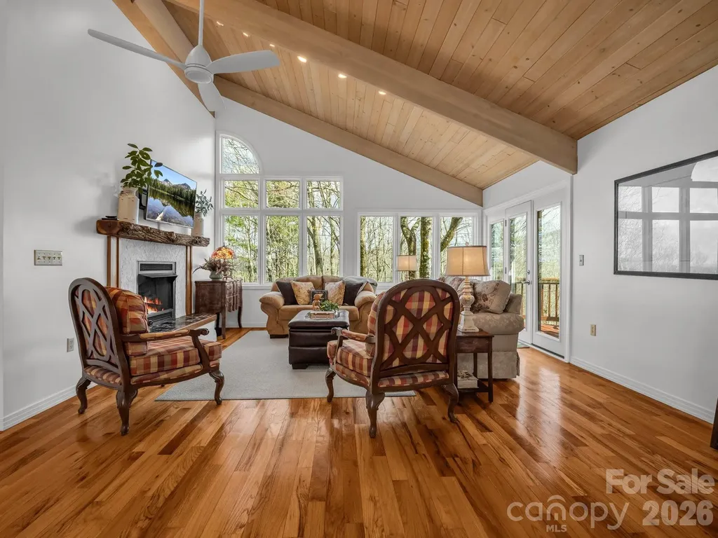 209 Walnut Ridge Road Brevard NC 28712
