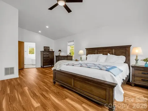 209 Walnut Ridge Road Brevard NC 28712