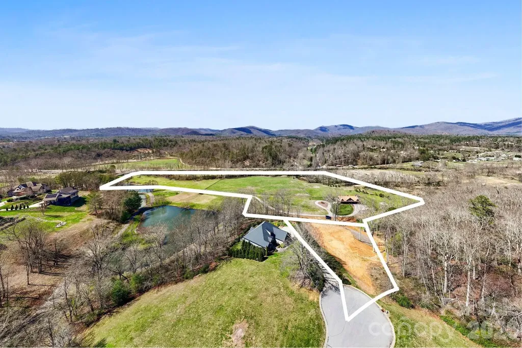 20 Waterford Lakes Drive Fletcher NC 28732