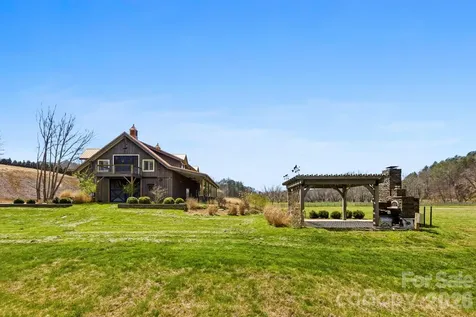 20 Waterford Lakes Drive Fletcher NC 28732