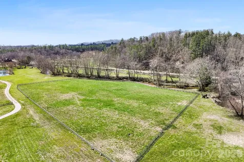 20 Waterford Lakes Drive Fletcher NC 28732