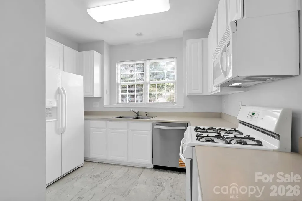 4966 Sunset Ridge Court Charlotte NC 28269