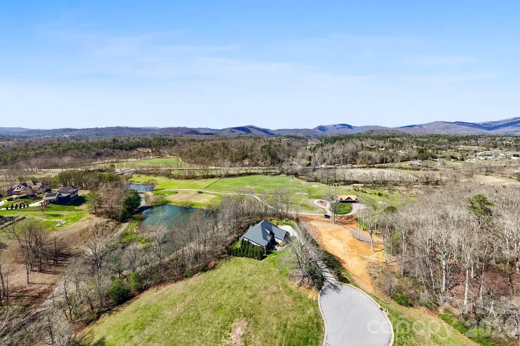 27 Falling Star Court Fletcher NC 28732