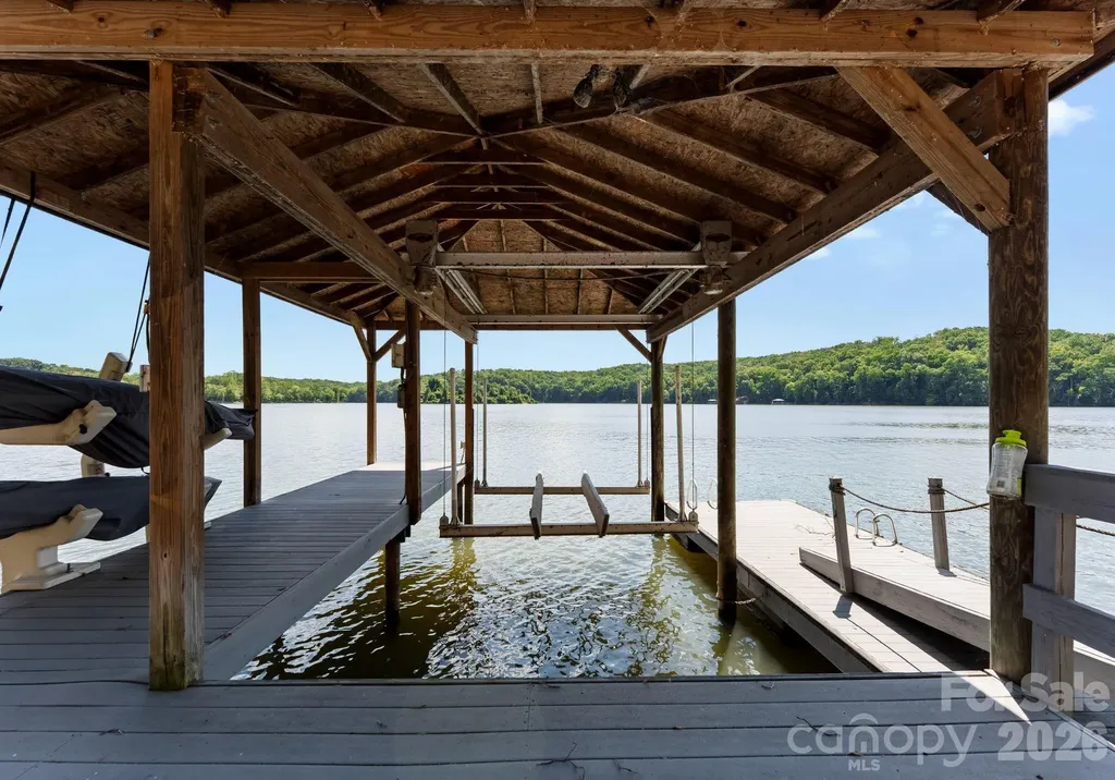 3251 Lake Pointe Drive Belmont NC 28012
