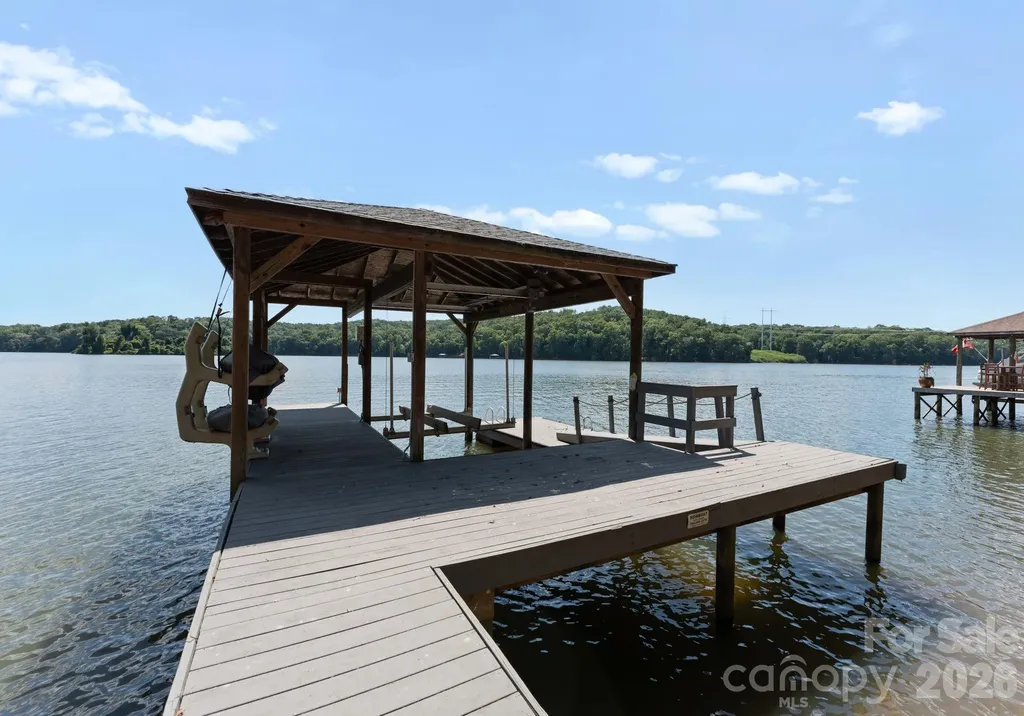 3251 Lake Pointe Drive Belmont NC 28012