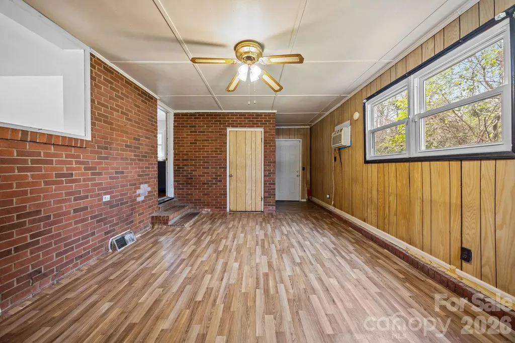 1108 Dartmouth Avenue High Point NC 27260
