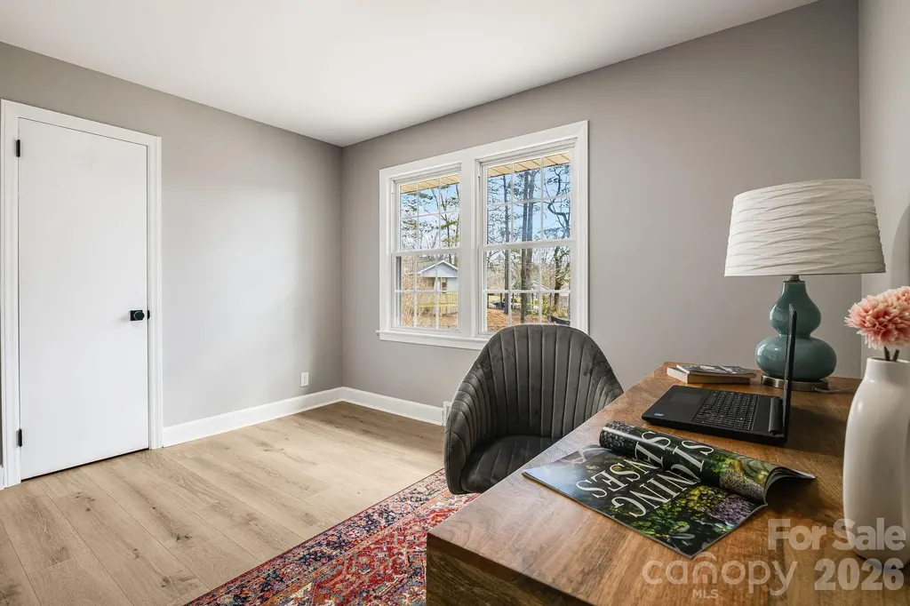 107 Balsam Road Hendersonville NC 28792