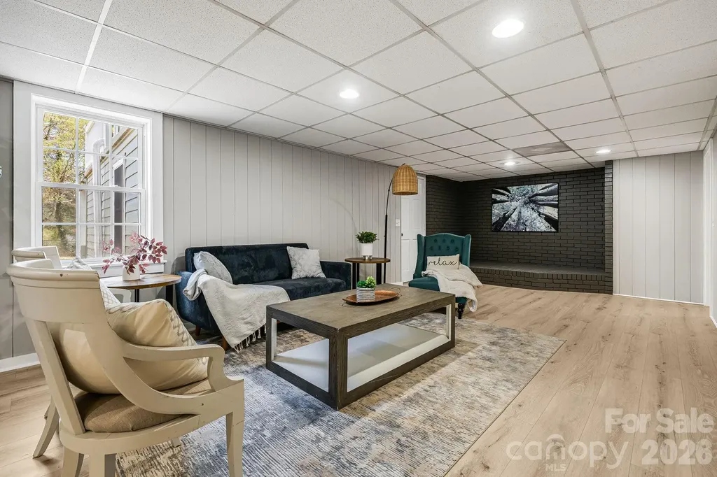 107 Balsam Road Hendersonville NC 28792