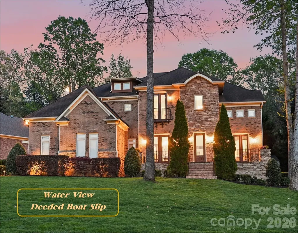 163 W Maranta Road Mooresville NC 28117