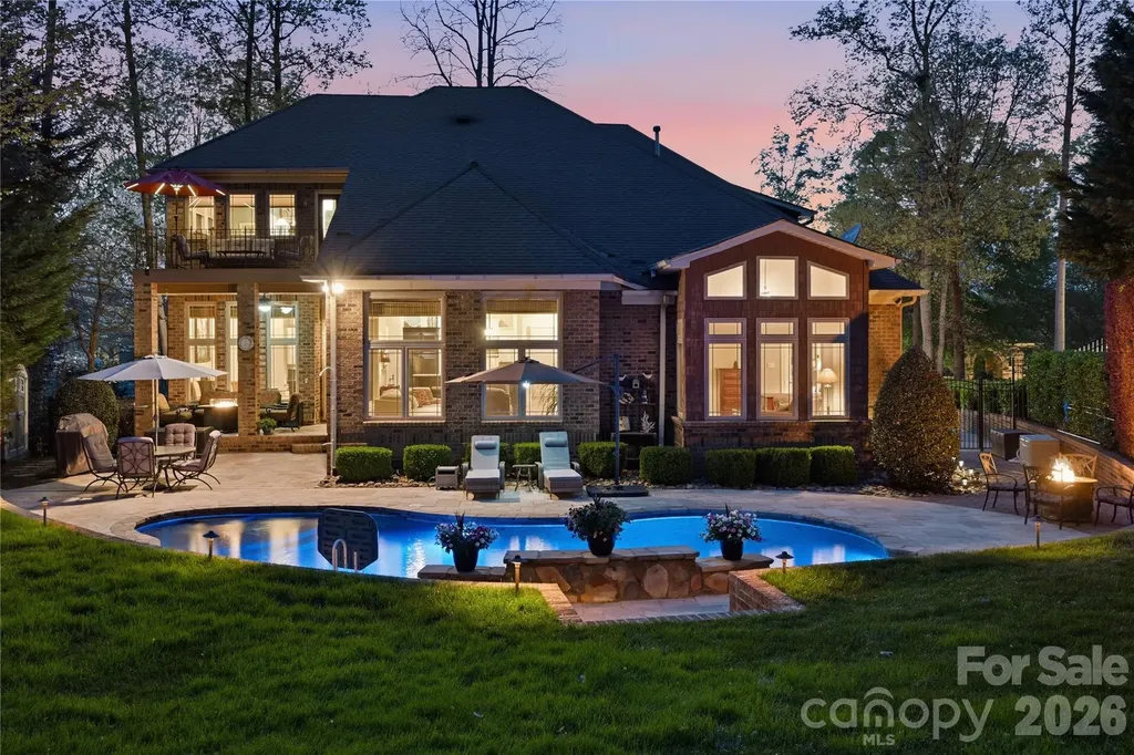 163 W Maranta Road Mooresville NC 28117
