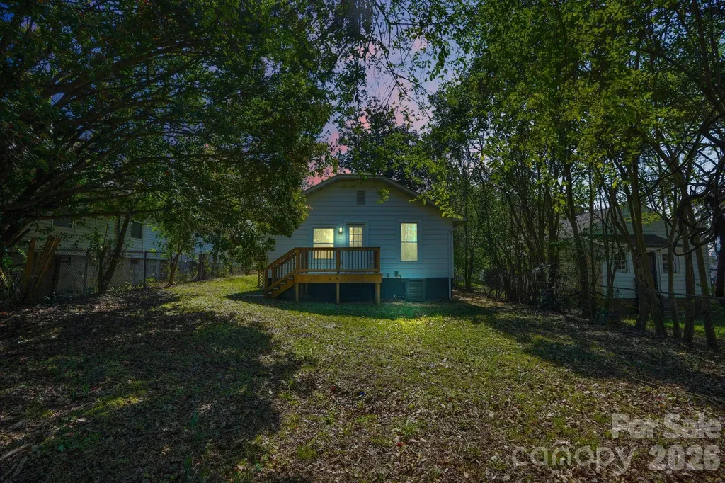 280 Buffalo Avenue NW Concord NC 28025