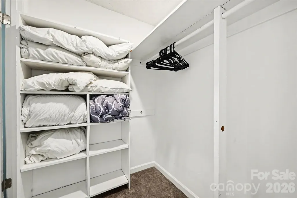 9815 Meringue Place Charlotte NC 28270