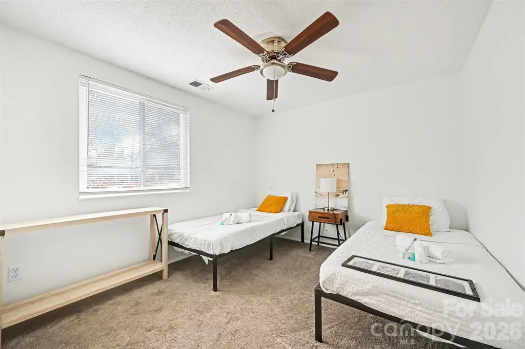9815 Meringue Place Charlotte NC 28270