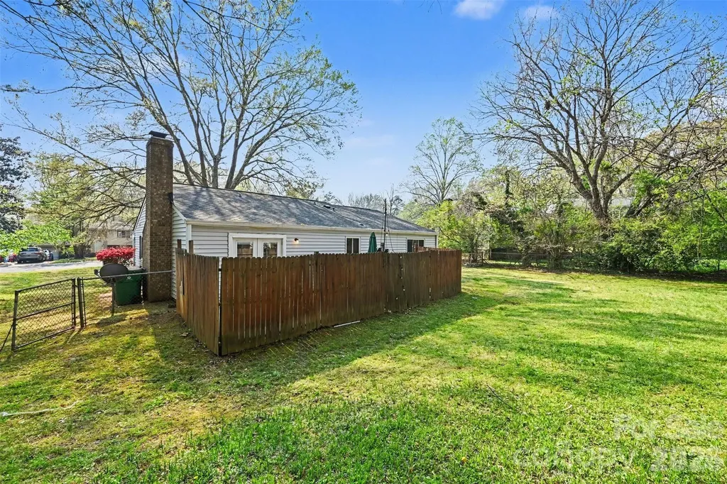 9815 Meringue Place Charlotte NC 28270
