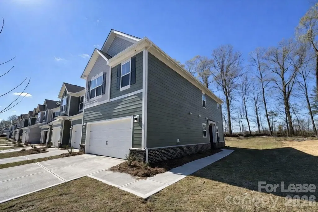2867 Aubrey Street Monroe NC 28110