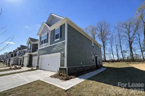 2867 Aubrey Street Monroe NC 28110