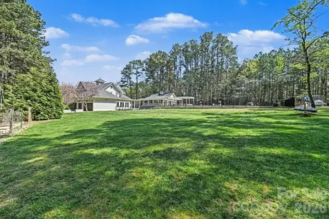 137 Brockton Lane Mooresville NC 28117