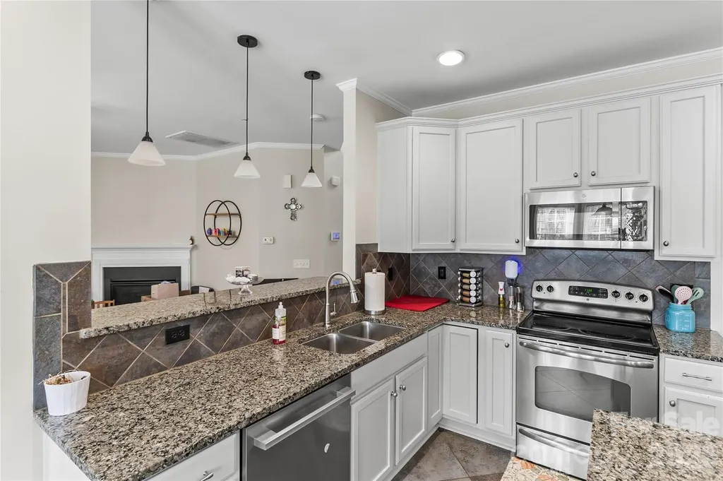 7030 Carrington Pointe Drive Huntersville NC 28078