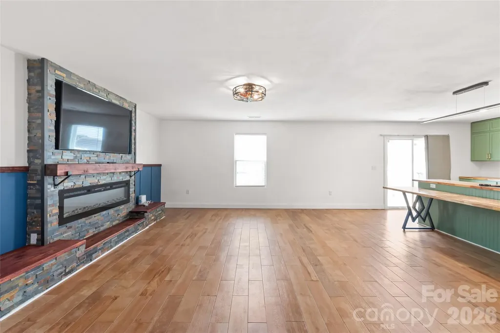 1232 Phifer Road Kings Mountain NC 28086