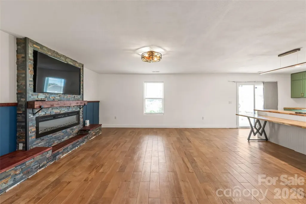 1232 Phifer Road Kings Mountain NC 28086
