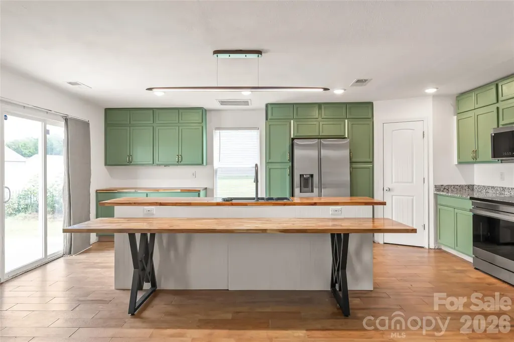 1232 Phifer Road Kings Mountain NC 28086