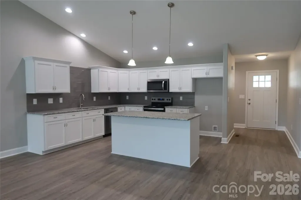 302 E Boyd Street Maiden NC 28650