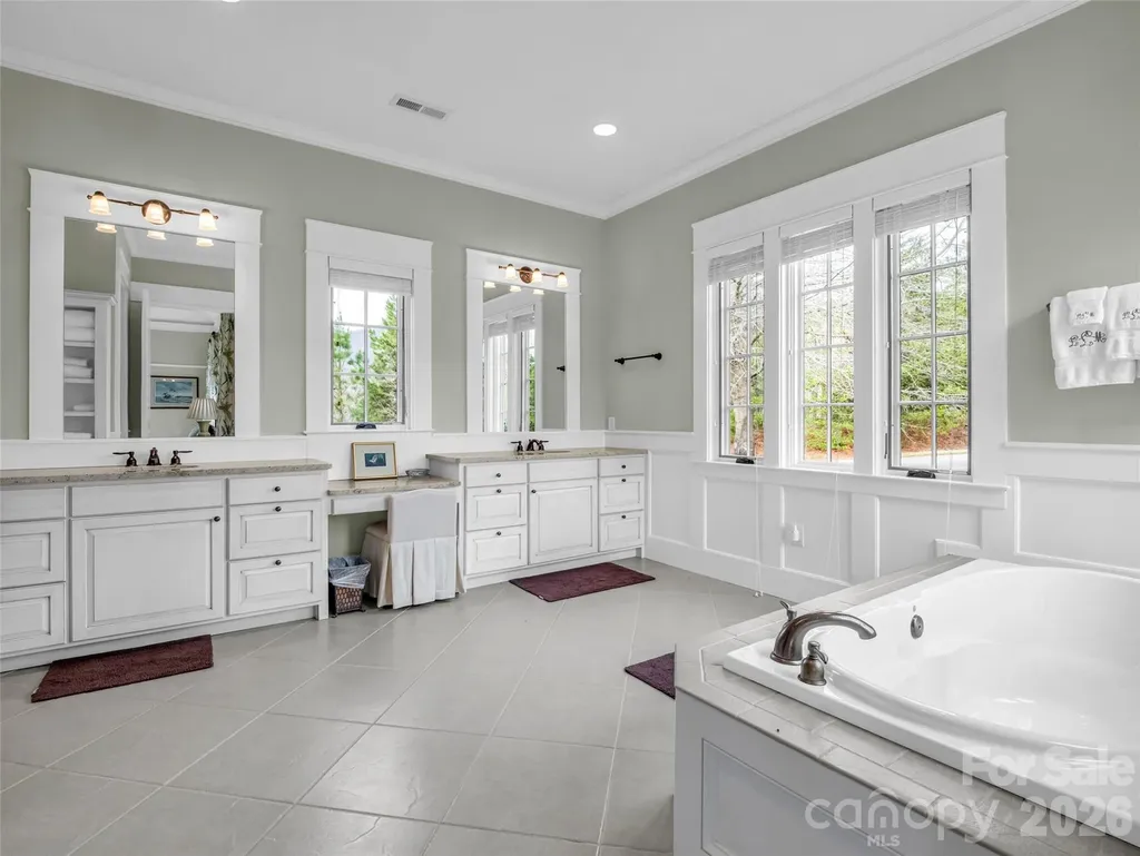 565 Chestertown Drive Mill Spring NC 28756