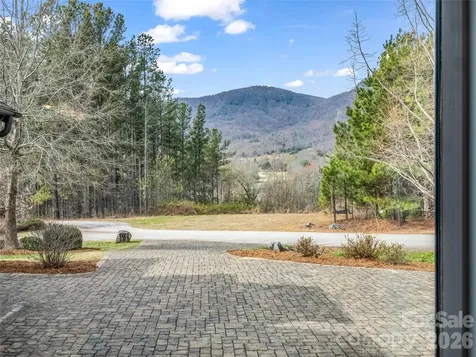 565 Chestertown Drive Mill Spring NC 28756