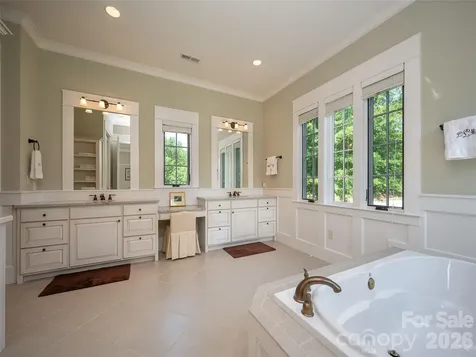 565 Chestertown Drive Mill Spring NC 28756