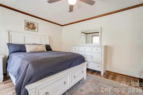203 Carolina Drive Cherryville NC 28021