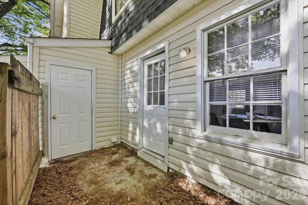 2220 Yorkhills Drive Charlotte NC 28217
