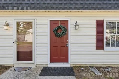 2220 Yorkhills Drive Charlotte NC 28217