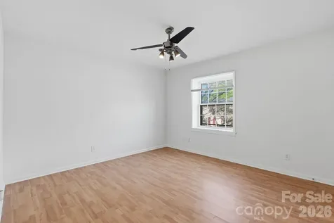 2220 Yorkhills Drive Charlotte NC 28217