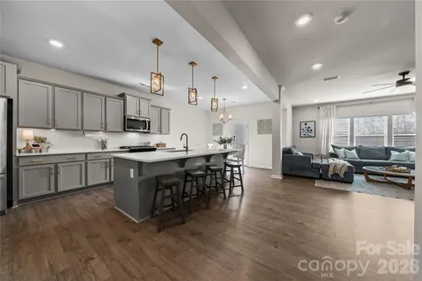 2515 Watergarden Street York SC 29745