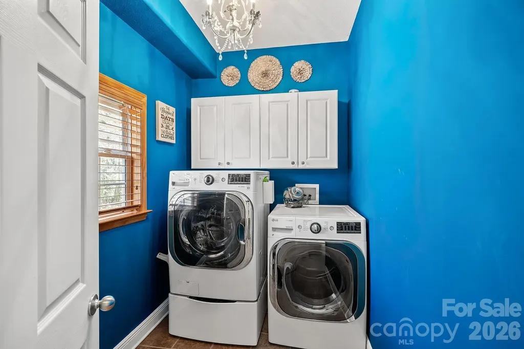 36 Ivy Cove Road Fairview NC 28730