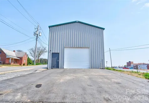145 Moody Street Forest City NC 28043