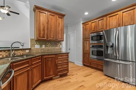 188 Freshwater Lane Mooresville NC 28117