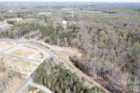 7829 The Plaza Extension Charlotte NC 29215