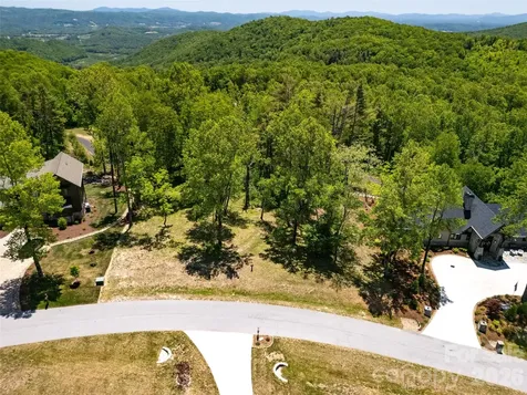 189 Dancing Bear Drive Hendersonville NC 28792