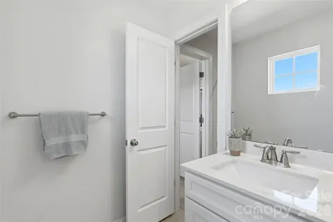 1092 Baldwin Drive Lancaster SC 29720
