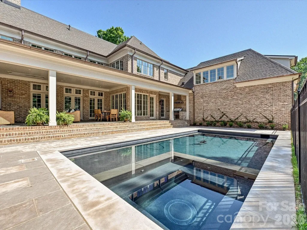 3701 Pelham Lane Charlotte NC 28211