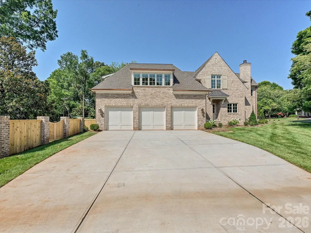 3701 Pelham Lane Charlotte NC 28211